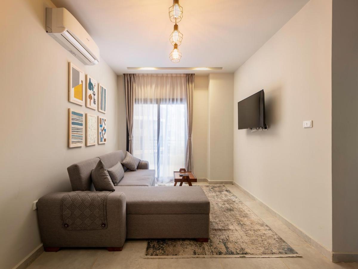 Travelholic Residence Golden Gates القاهرة المظهر الخارجي الصورة