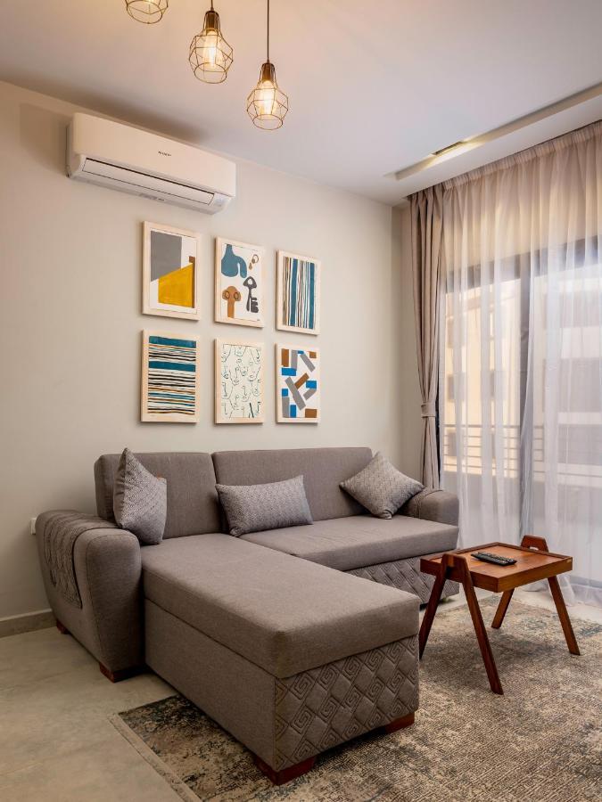 Travelholic Residence Golden Gates القاهرة المظهر الخارجي الصورة