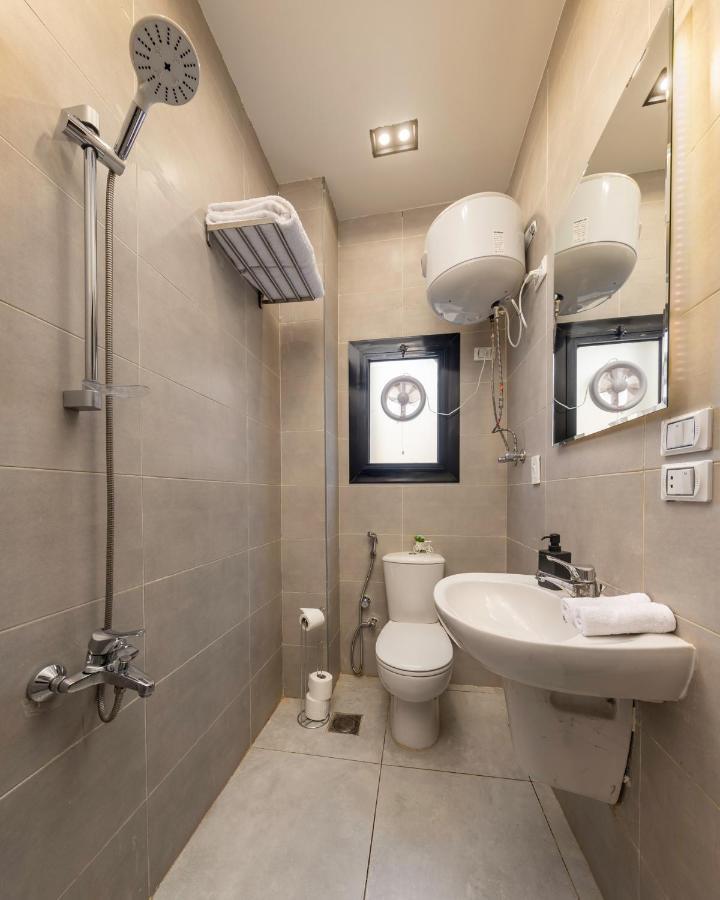 Travelholic Residence Golden Gates القاهرة المظهر الخارجي الصورة