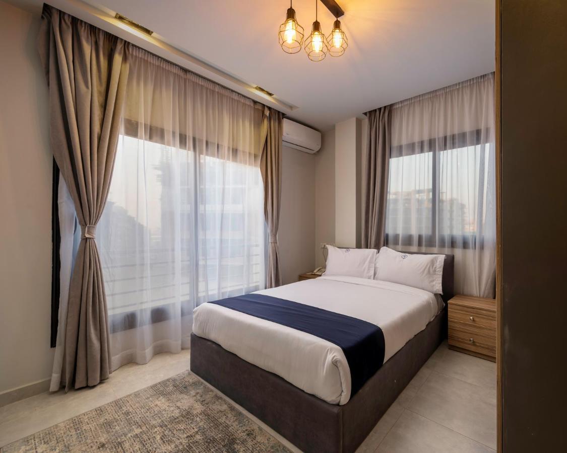 Travelholic Residence Golden Gates القاهرة المظهر الخارجي الصورة