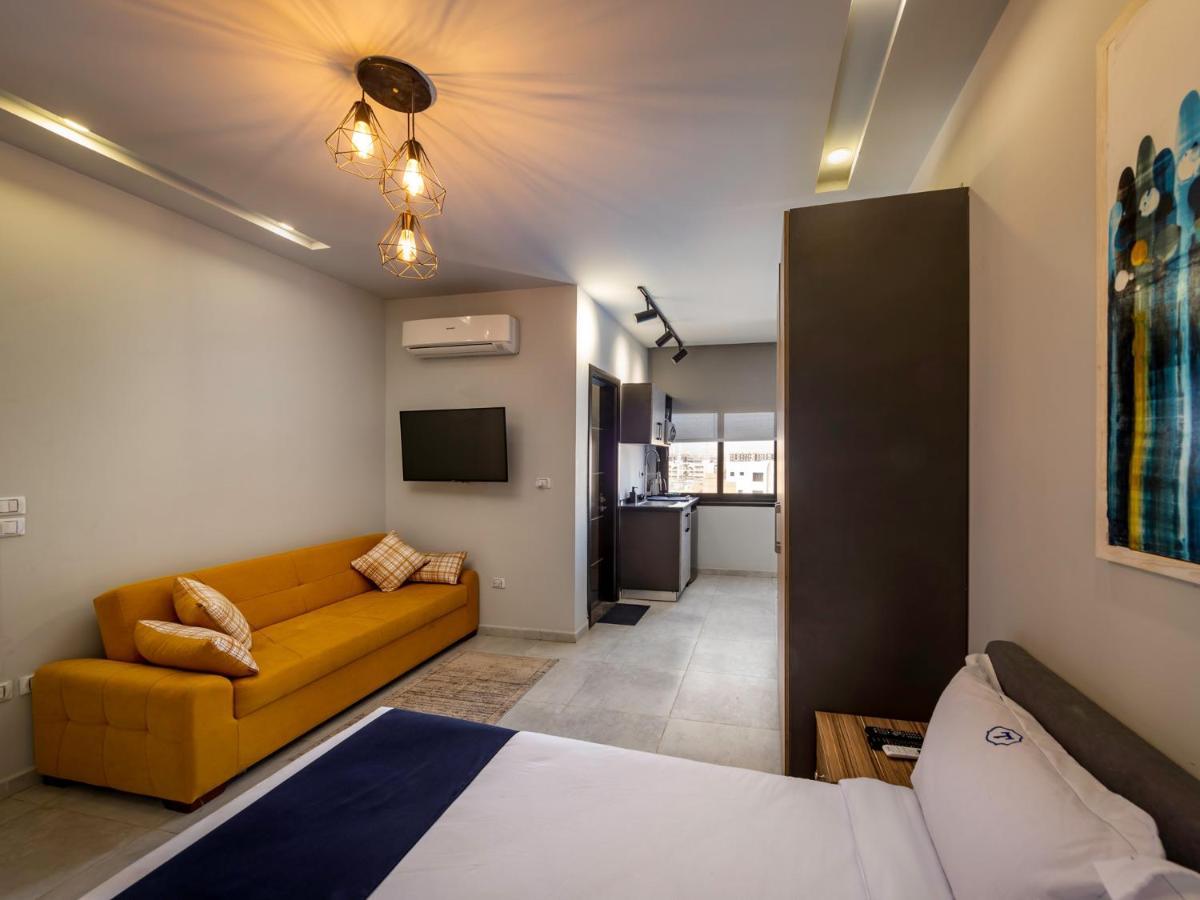 Travelholic Residence Golden Gates القاهرة المظهر الخارجي الصورة