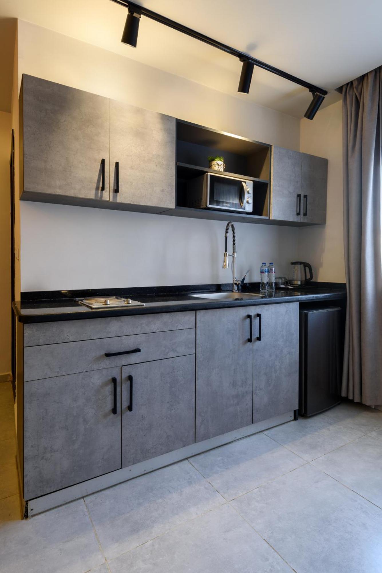 Travelholic Residence Golden Gates القاهرة المظهر الخارجي الصورة