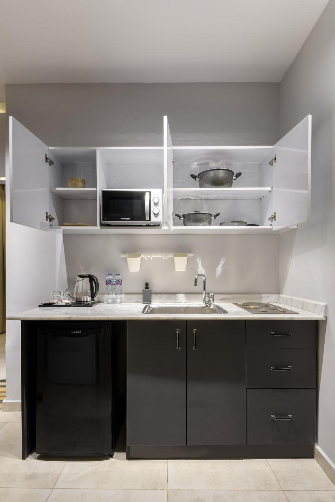 Travelholic Residence Golden Gates القاهرة المظهر الخارجي الصورة